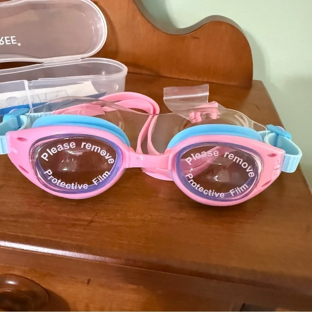 NEW‎ Yuenree Colorful Kids Swim Goggles Set